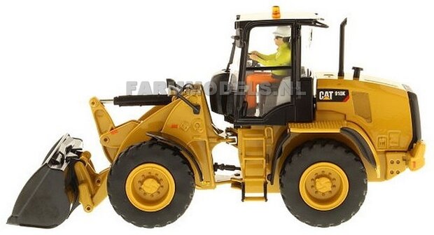 Caterpillar 910K shovel / wiellader 1:32 - DELUXE SET + Machinist  DCM  85294  