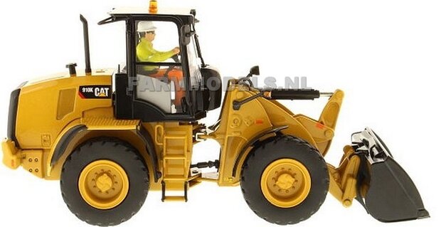 Caterpillar 910K shovel / wiellader 1:32 - DELUXE SET + Machinist  DCM  85294    NB2B MEGA SALE/OP=OP 