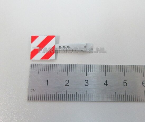 2x Breedtebord met Verdrijvingsvlakken (+ VMR Veenhuis driehoeken logo) 1:32 