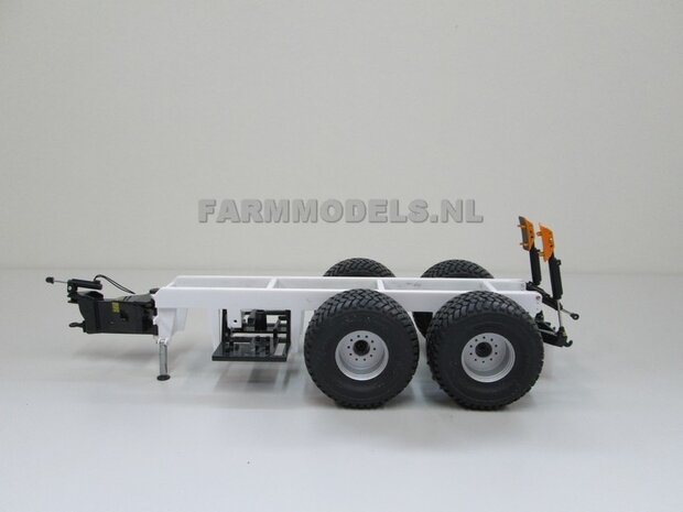 Hefinrichting set, geschikt voor (carrier/haakarm) mest tank + mesttank chassis, bouwkit 1:32 