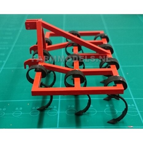 BOUWKIT: Triltand Cultivator + Verkruimelrol  1:32     01415