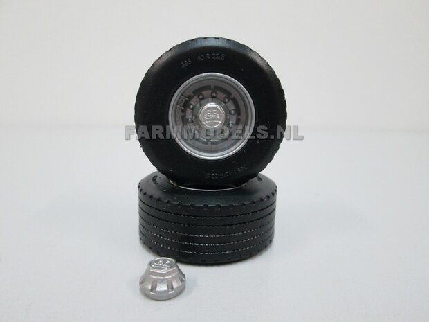  &Oslash; 35.5 x 15.6 mm: 2x Super Single Banden banden + 2x velgen + 2x wielnaaf (op ROS assen vanaf 79.9 mm breed), 1:32 