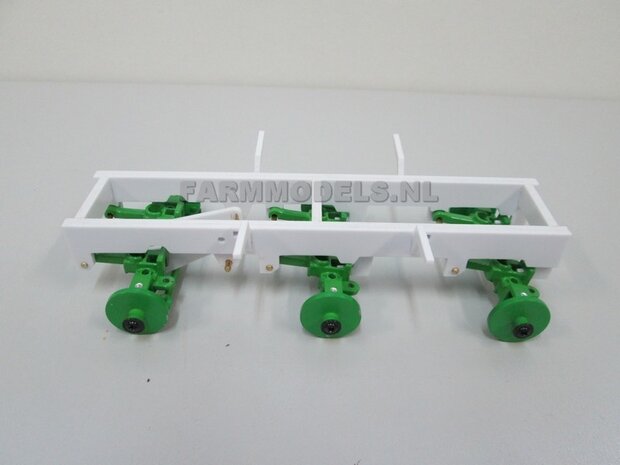 4x Spatbordsteun, o.a. t.b.v. (Universeel) 3-as chassis  1:32  