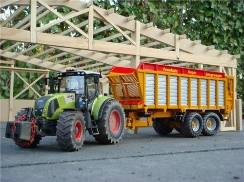 420. Claas Axions (klik op foto voor meer foto&#039;s)