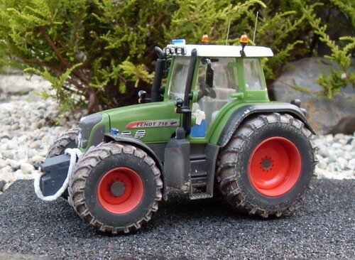 152. Fendt 818/820/718 (klik op foto voor meer foto&#039;s)