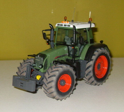 152. Fendt 818/820/718 (klik op foto voor meer foto&#039;s)