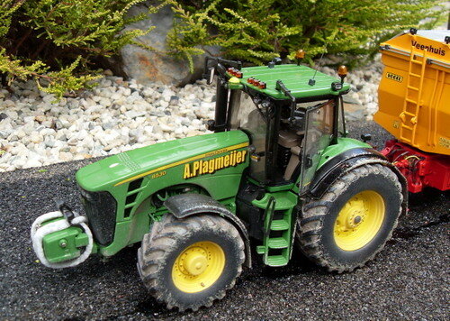 350. John Deere 8030 serie (klik op foto )