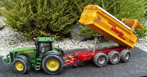 350. John Deere 8030 serie (klik op foto )