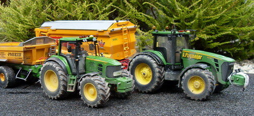 350. John Deere 8030 serie (klik op foto )