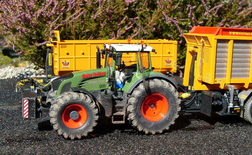 Fendt 936 achteras banden &Oslash; 67.4 mm met velg en &Oslash; 3 mm as  1:32   LAST ONES