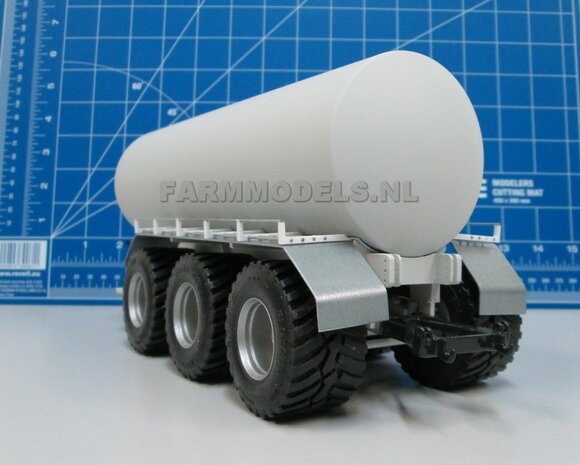 3 Asser mesttank basis (VMR Veenhuis of ander merk) Bouwpakket 1:32 (HTD)