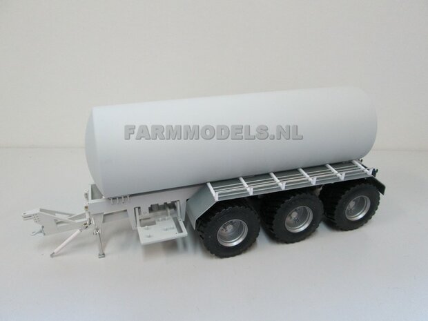 3 Asser mesttank basis (VMR Veenhuis of ander merk) Bouwpakket 1:32 (HTD)