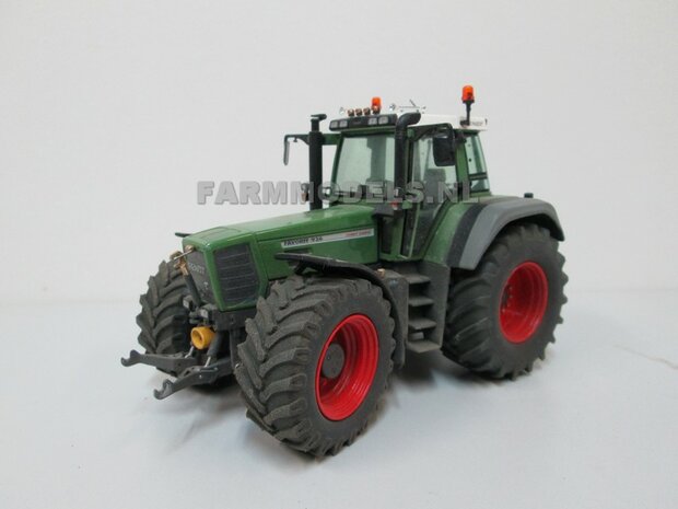 2x Extra brede spatbordverbreders Fendt 824 / 926 / 930 Weise (Gen I, II &amp; III)   1:32   