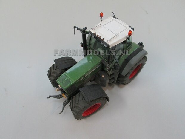 2x Extra brede spatbordverbreders Fendt 824 / 926 / 930 Weise (Gen I, II &amp; III)   1:32   