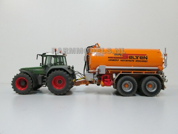 2x Extra brede spatbordverbreders Fendt 824 / 926 / 930 Weise (Gen I, II &amp; III)   1:32   