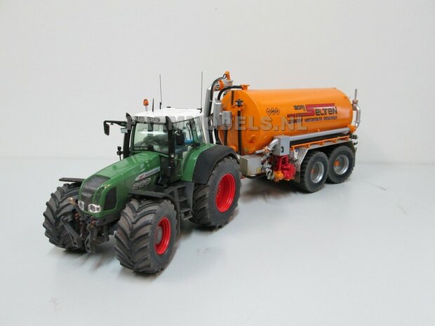 2x Extra brede spatbordverbreders Fendt 824 / 926 / 930 Weise (Gen I, II &amp; III)   1:32   