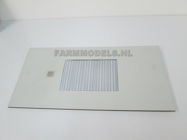 Betonplaat met vak spuitplaats uitsparing normaal, afm 25 x 50 cm, Farmmodels editie 1:32