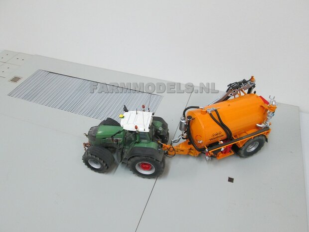 Betonplaat,  afm 25 x 50 cm, Farmmodels editie 1:32 