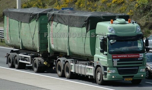 4x dubbelle montering Vrachtwagen banden &Oslash; 35.5 mm met kunststof velg 1:32