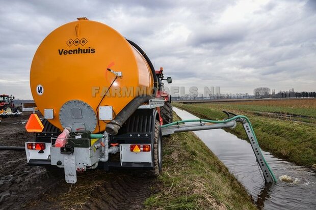 VMR Veenhuis QUANTA Dissel, t.b.v. enkel asser BASIS mesttank, Bouwpakket 1:32 (HTD)