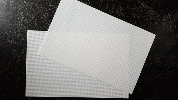 2x lastic white, vierkant motief 19x30,5 cm