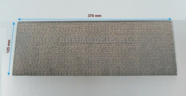 2x FOAM relie&euml;f platenmuurdelen, 370 x 125 x +-6 mm, Licht Bruin / Kaki - t.b.v. (bewaar-) loods / stal, 1:32 (170804)                   