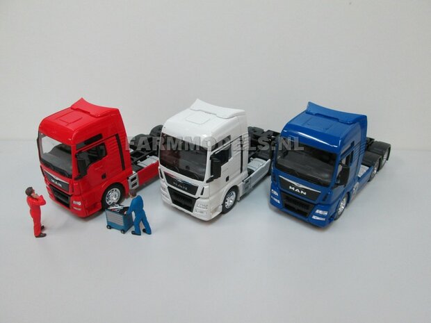 MAN TGX 6x4 Rood 1:32  Welly