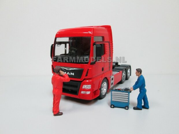 MAN TGX 6x4 Rood 1:32  Welly 32650L-W