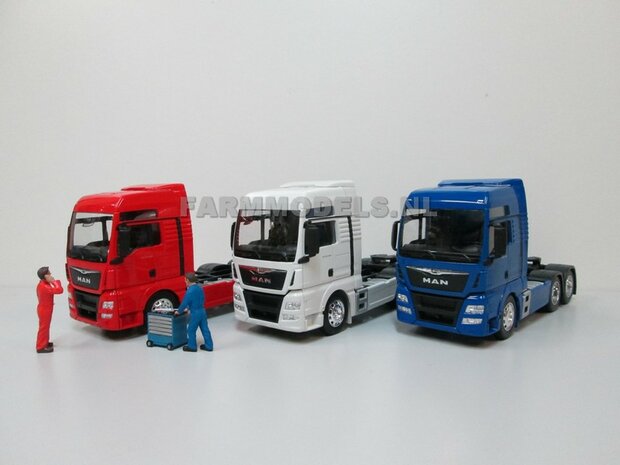 MAN TGX 6x4 Rood 1:32  Welly