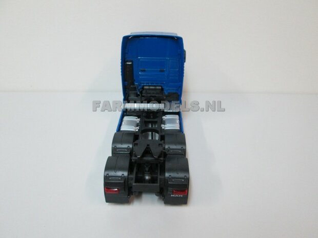 MAN TGX 6x4 Blauw 1:32 Welly