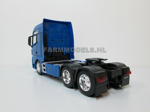 MAN TGX 6x4 Blauw 1:32 Welly