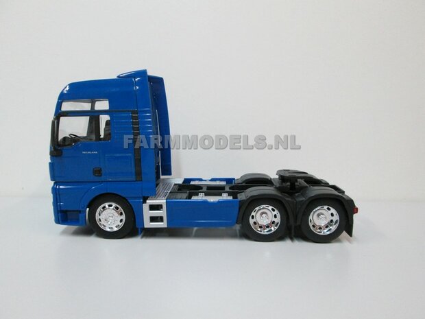 MAN TGX 6x4 Blauw 1:32 Welly