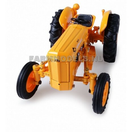 YELLOW Massey-Harris-Ferguson 202 &quot;Work-Bull&quot; 1:32 UH4990