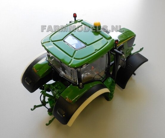 2x Spatbordverbreders achteras (o.a. voor Fendt 936/ 939/ 942, John Deere 8530 en MF 8690 serie)  1:32  