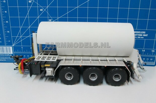 Carrier Mesttank + hefinrichting BOUWPAKKET t.b.v. (VMR Veenhuis) Haakarm carrier, bouwpakket basis 1:32 (HTD)                       