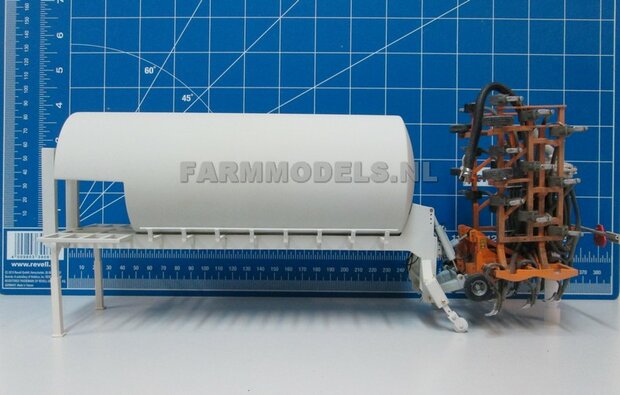 Carrier Mesttank + hefinrichting BOUWPAKKET t.b.v. (VMR Veenhuis) Haakarm carrier, bouwpakket basis 1:32 (HTD)                       