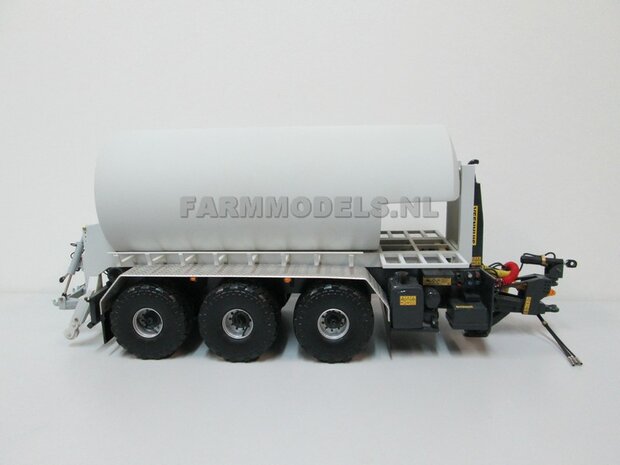 Carrier Mesttank + hefinrichting BOUWPAKKET t.b.v. (VMR Veenhuis) Haakarm carrier, bouwpakket basis 1:32 (HTD)                       