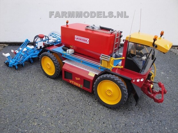 635.  Vredo trac dubbellucht cultuur met Monosem zaaier