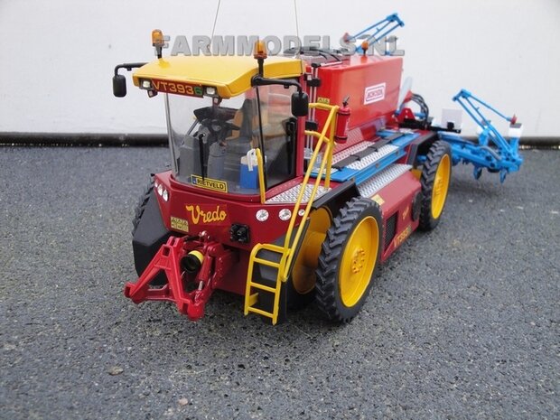 635.  Zelfbouw Vredo van Gert Jan v Doorn