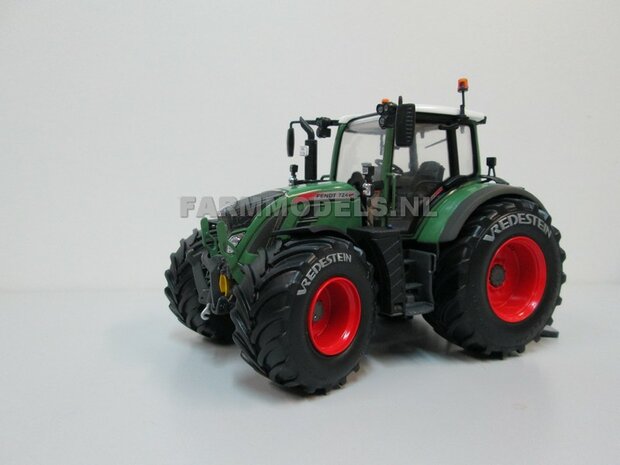 VOORBEELD FOTO&#039;S  Vredestein Collector&#039;s Edition Fendt 724 &quot;NATURE GREEN&quot;, geleverd op Brede Vredestein banden +  Vredestein Collector&#039;s Edition doos + label, UH 1:32 