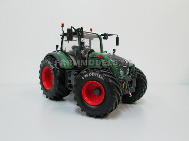 VOORBEELD FOTO&#039;S  Vredestein Collector&#039;s Edition Fendt 724 &quot;NATURE GREEN&quot;, geleverd op Brede Vredestein banden +  Vredestein Collector&#039;s Edition doos + label, UH 1:32 