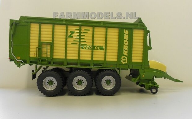 641. Krone ZX 450 Dubbeldoel wagen op Vredestein 800/45 R30.5 banden