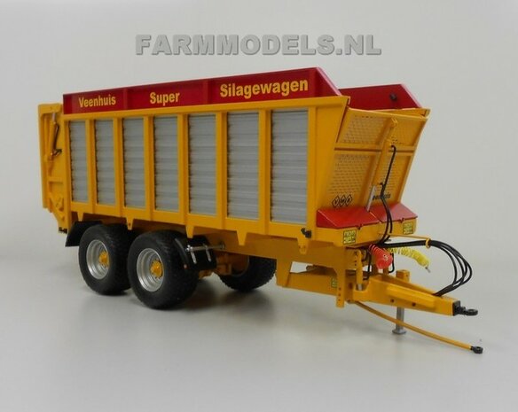 604. VMR Veenhuis SW 450 silage wagen Full Options, nu op Vredestein en Michelin banden verkrijgbaar 