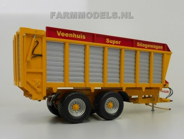 604. VMR Veenhuis SW 450 silage wagen Full Options, nu op Vredestein en Michelin banden verkrijgbaar 