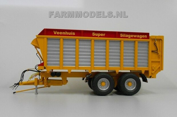 604. VMR Veenhuis SW 450 silage wagen Full Options, nu op Vredestein en Michelin banden verkrijgbaar 