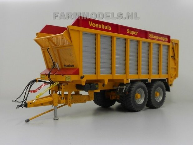 604. VMR Veenhuis SW 450 silage wagen Full Options, nu op Vredestein en Michelin banden verkrijgbaar 