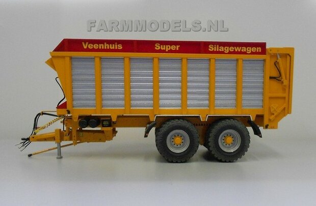 604. VMR Veenhuis SW 450 silage wagen Full Options, nu op Vredestein en Michelin banden verkrijgbaar 