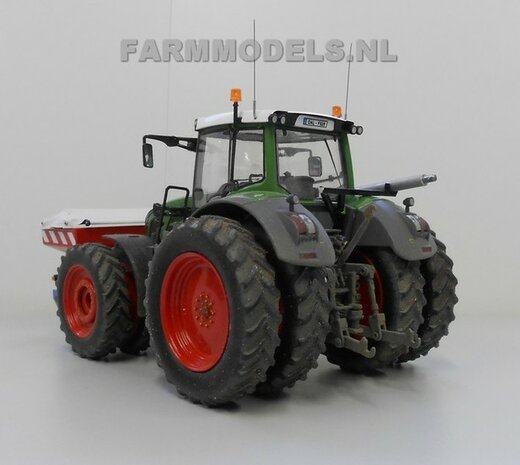 040 Monosem fronttank met ma&iuml;s zaaier, gemonteerd op Fendt, John Deere, New Holland of Claas