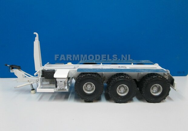 TIPS / Examples: (VMR Veenhuis) 3-axle Carrier tanks 1:32