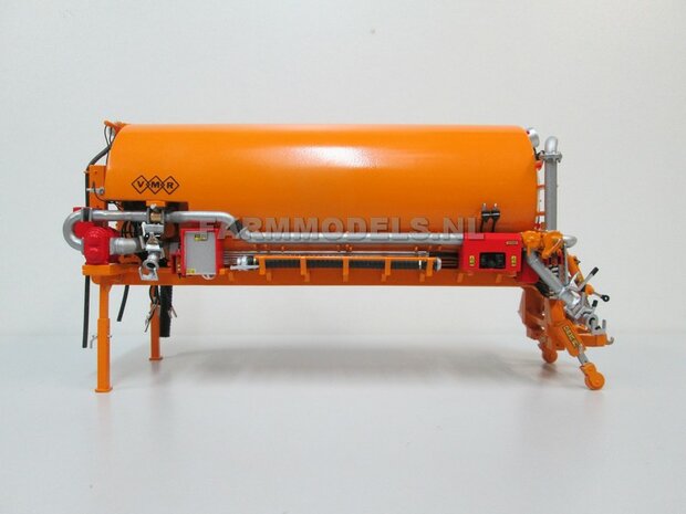 TIPS / Examples: (VMR Veenhuis) 3-axle Carrier tanks 1:32